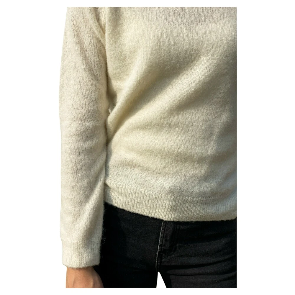 Arnie Says Fiona Genser White - Bilde 3