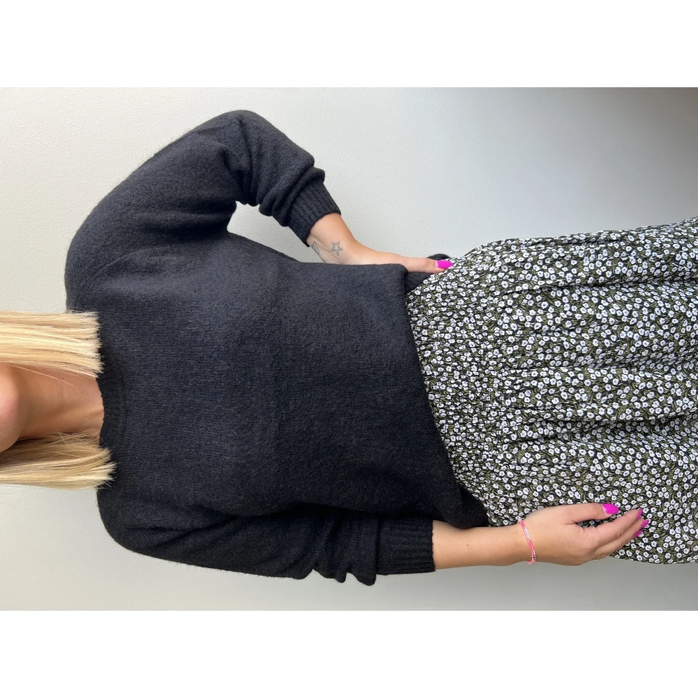 Moss Copenhagen Maimee Pullover Black