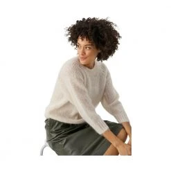 Beige Part Two Part Two Rhona Overdeler Beige