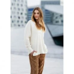 Ane Mone Herlig Genser Med Hette! White