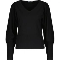 Urban Pioneers Bianca Sweater Black