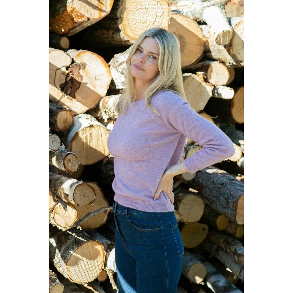 Lilac Arnie Says Fiona Klær Pink