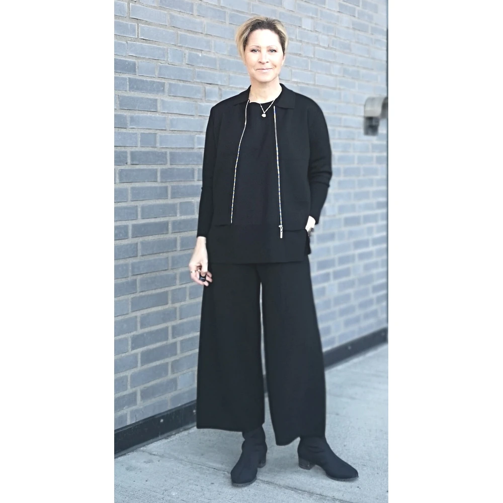 Close To My Heart Bonnie Sweater Black