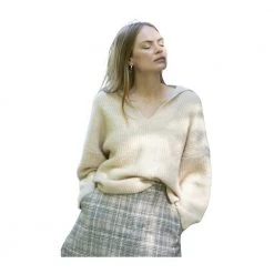 Arnie Says Brie Genser Beige